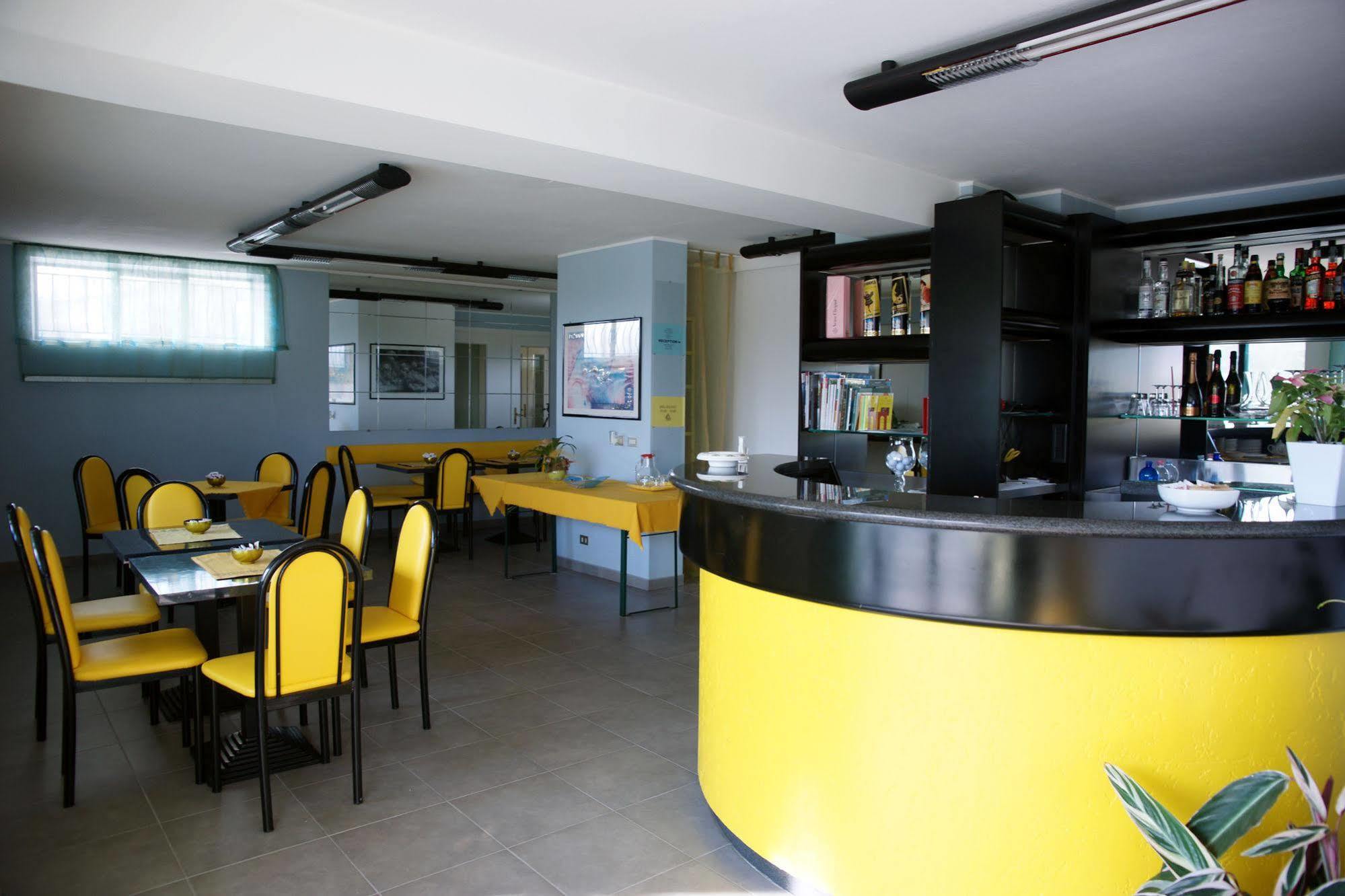 Albergo Residence Isotta Veruno 외부 사진